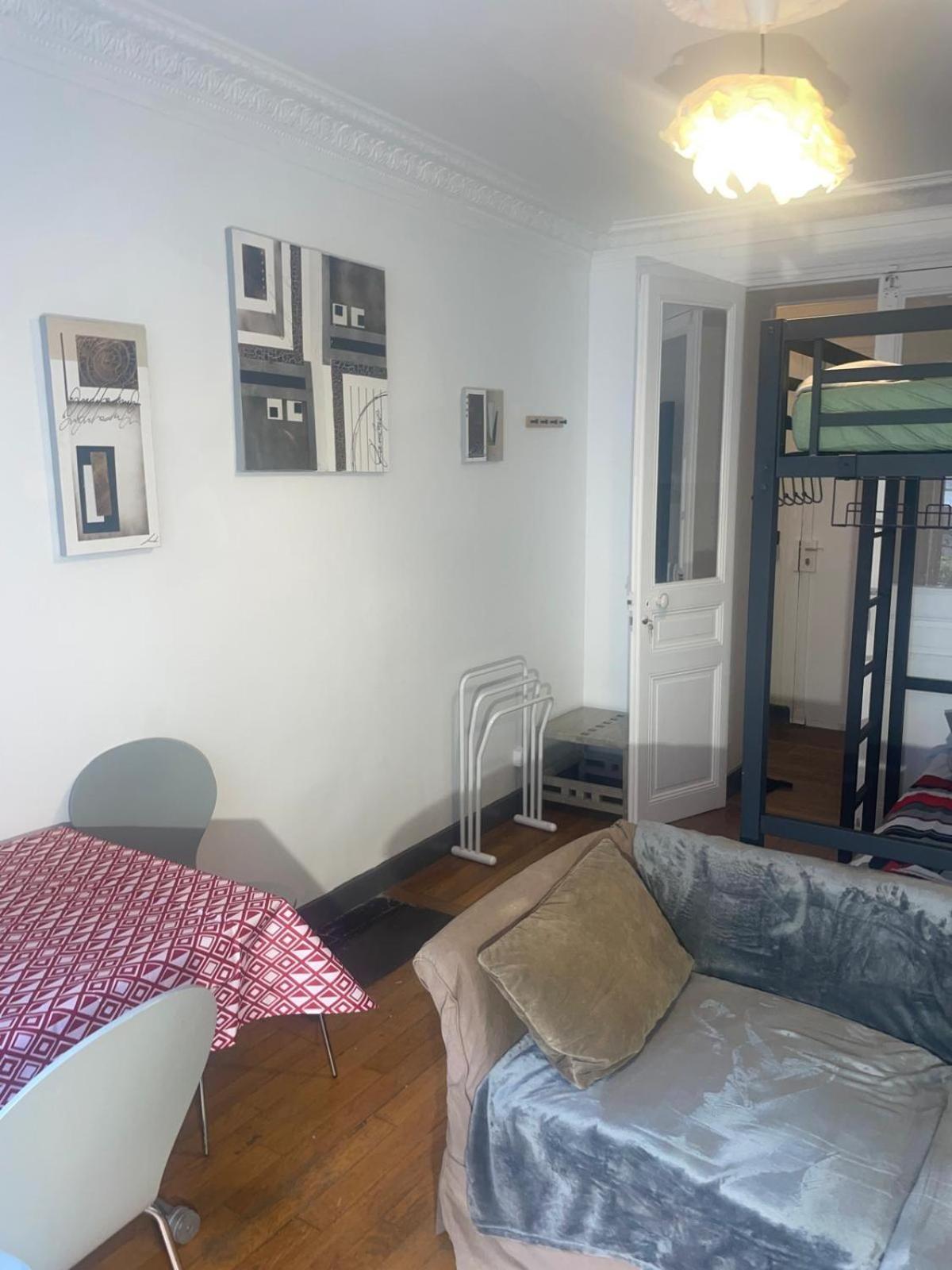 Chambres Privees Dans Un Appartement De 2 Pieces A Paris 13E Exterior foto